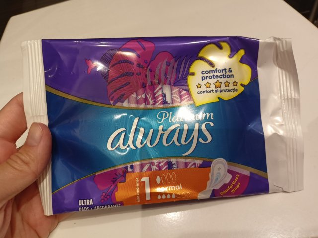 akcja denkowanie! grudzień - kosmetyki w świątecznych opakowaniach i świątecznych kolorach 🎄❄️⛄🎀🎁🎅