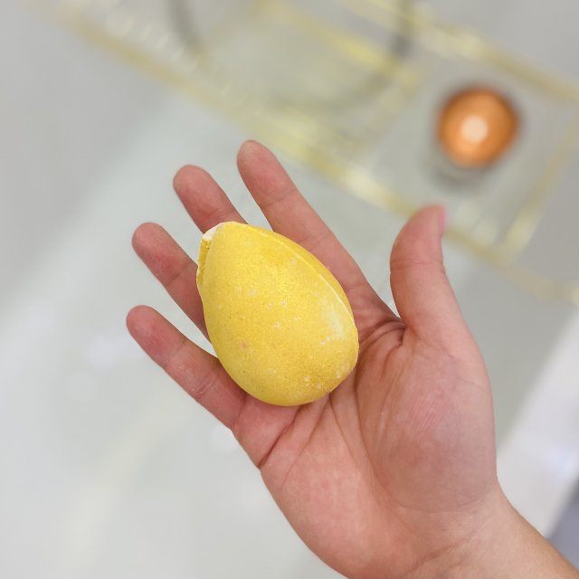 LUSH Bomba do kąpieli, The Golden Egg