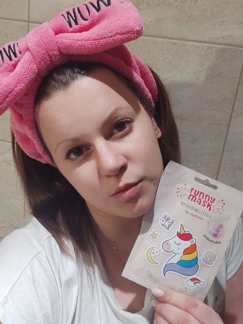 Marion, Maska na tkaninie z jednorożcem