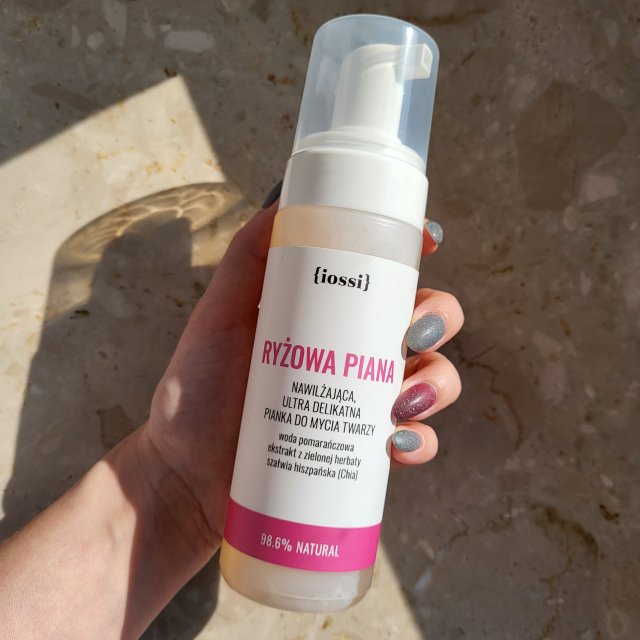 Iossi Ryżowa piana, Pianka do mycia twarzy, Nawilżająca, Ultra delikatna