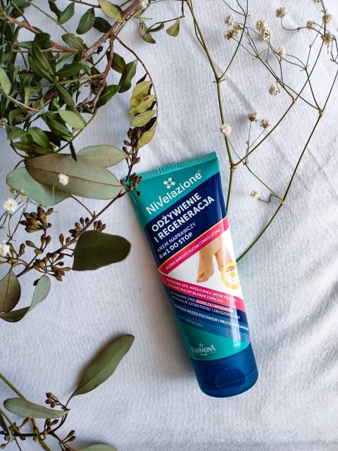 Farmona Nivelazione, Krem do stóp, 6w1, Naprawczy, Odżywienie i regeneracja