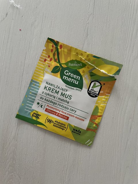 akcja denkowanie! grudzień - kosmetyki w świątecznych opakowaniach i świątecznych kolorach 🎄❄️⛄🎀🎁🎅