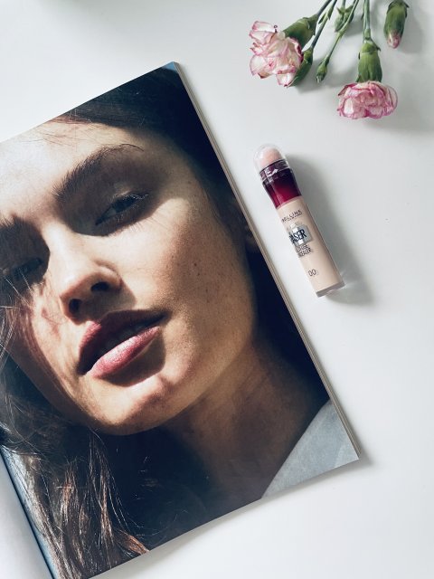 Korektor Eraser Maybelline Instant Ivory 00
