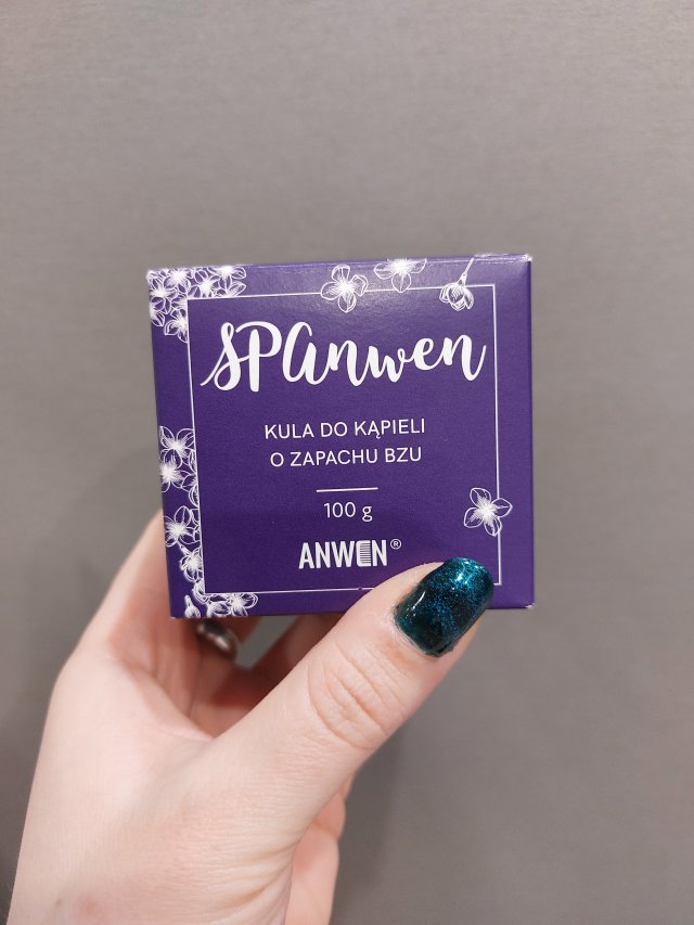 akcja denkowanie! grudzień - kosmetyki w świątecznych opakowaniach i świątecznych kolorach 🎄❄️⛄🎀🎁🎅