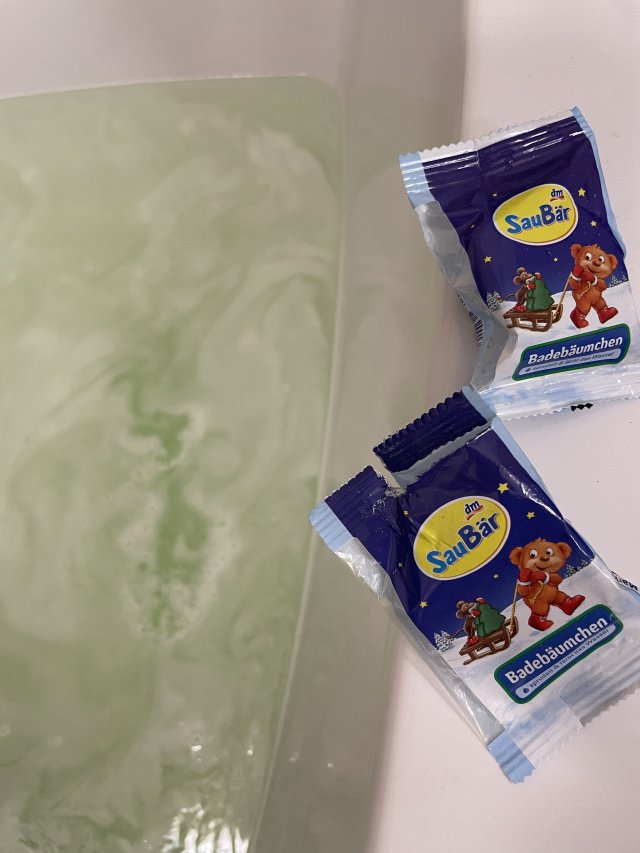 akcja denkowanie! grudzień - kosmetyki w świątecznych opakowaniach i świątecznych kolorach 🎄❄️⛄🎀🎁🎅