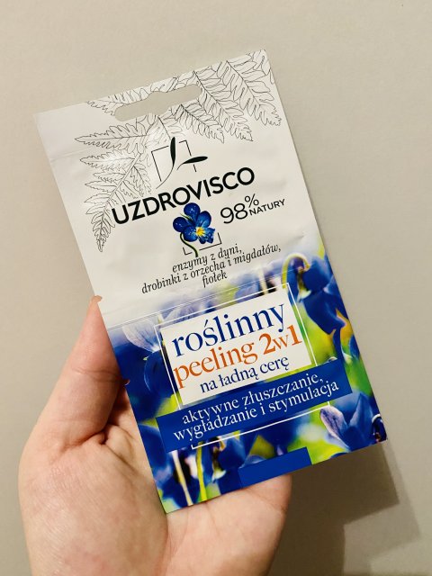 Uzdrovisco Peeling do twarzy, Roślinnie aktywny, 2 w 1, Na ładną cerę