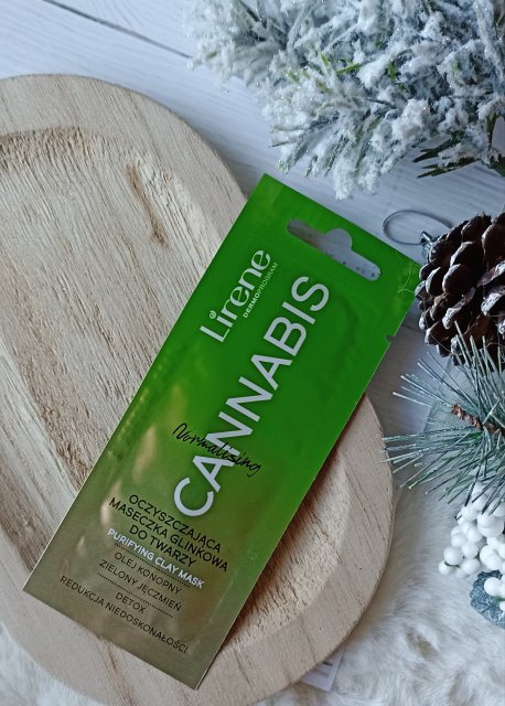 Lirene Dermoprogram, Maseczka do twarzy, Cannabis, Oczyszczająca, Olejek konopny, zielony jęczmień 