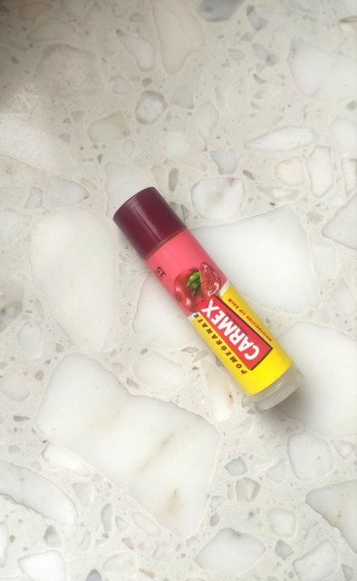 Balsam do ust Carmax Pomegranate 
