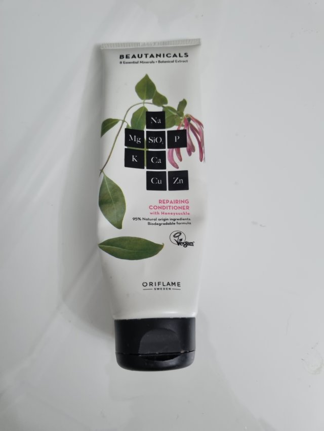 akcja denkowanie! grudzień - kosmetyki w świątecznych opakowaniach i świątecznych kolorach 🎄❄️⛄🎀🎁🎅