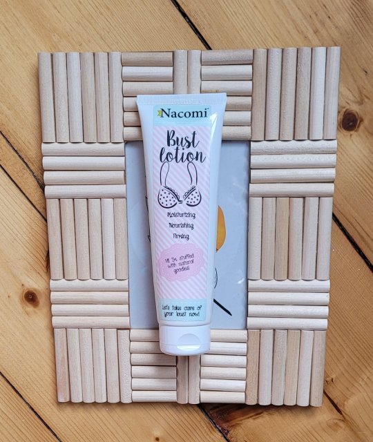 Nacomi Balsam do biustu, Bust Lotion
