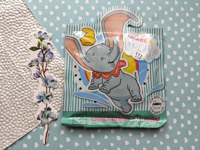 Topbrands Europe B.V. Disney Classics, Sól do kąpieli, Strzelająca, Make a Splash, Dumbo