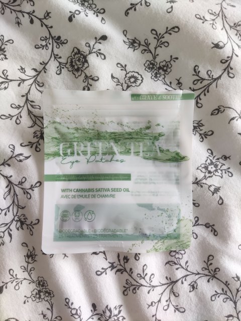 akcja denkowanie! grudzień - kosmetyki w świątecznych opakowaniach i świątecznych kolorach 🎄❄️⛄🎀🎁🎅