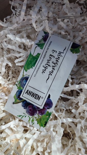 Anwen Maska do włosów średnioporowatych, Winogrona i keratyna