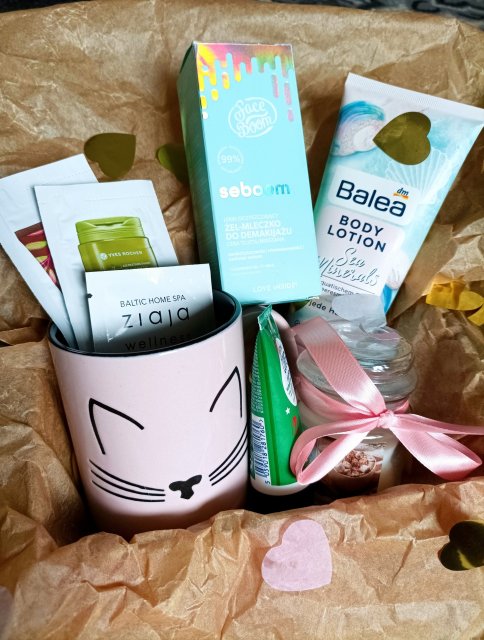 ✩ Kalendarz urodzinowy Clouders ✩