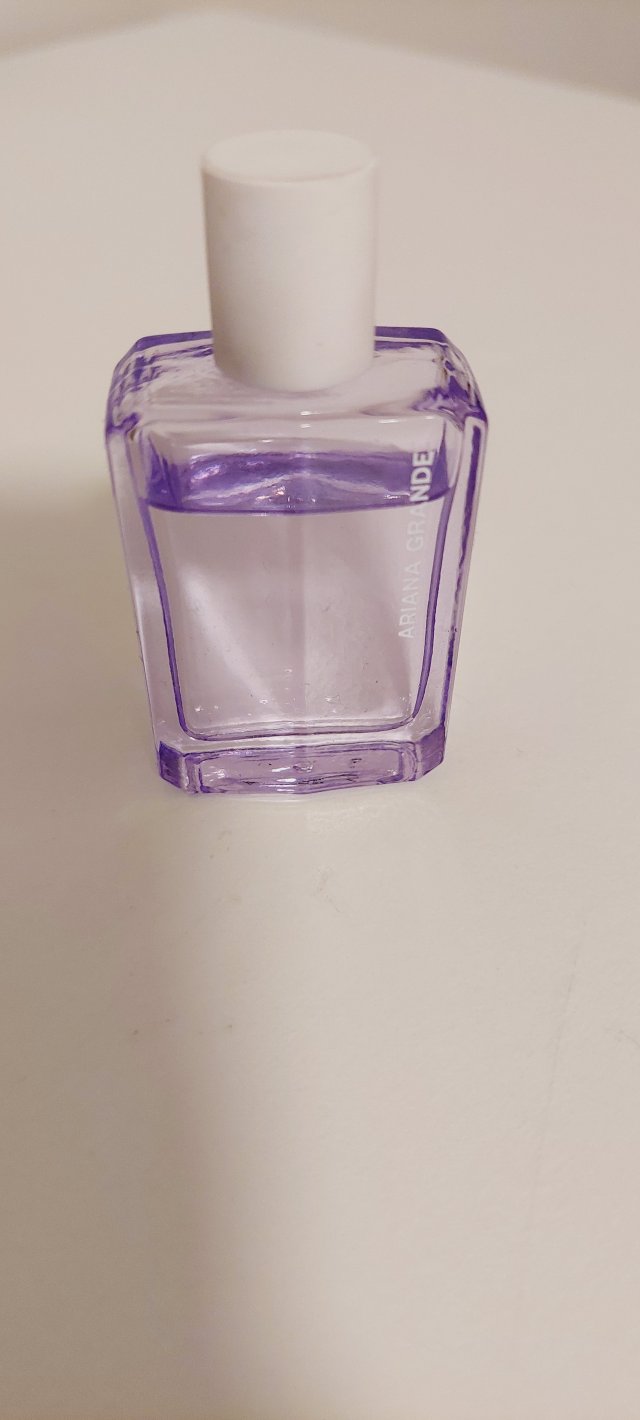 Ariana Grande Woda perfumowana, God is a Woman EDP