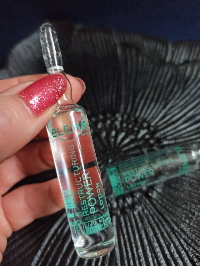 Versum Ampułka do włosów