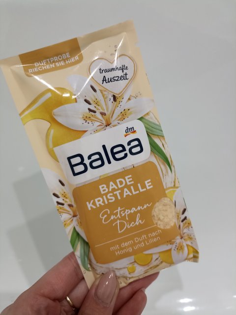 Balea Relaksujące kryształki do kąpieli, Miód i lilia