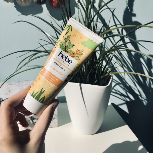 Hebe Cosmetics, Krem do rąk i paznokci, Regeneracja, Ekstrakt z białej herbaty, witamina E, masło Shea