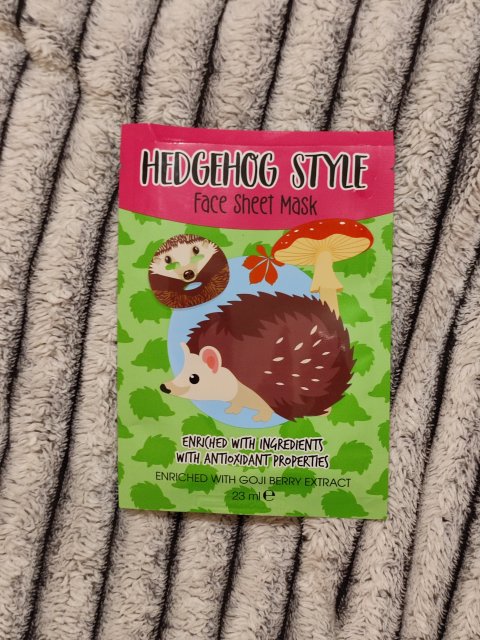 akcja denkowanie! grudzień - kosmetyki w świątecznych opakowaniach i świątecznych kolorach 🎄❄️⛄🎀🎁🎅