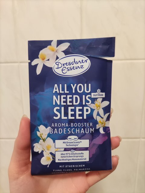 akcja denkowanie! grudzień - kosmetyki w świątecznych opakowaniach i świątecznych kolorach 🎄❄️⛄🎀🎁🎅