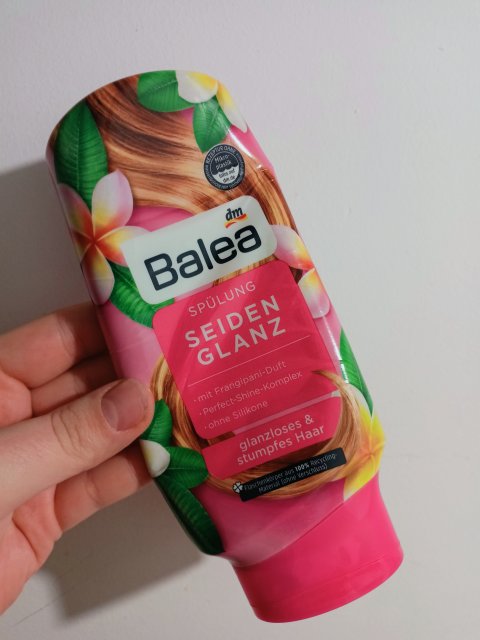 akcja denkowanie! grudzień - kosmetyki w świątecznych opakowaniach i świątecznych kolorach 🎄❄️⛄🎀🎁🎅