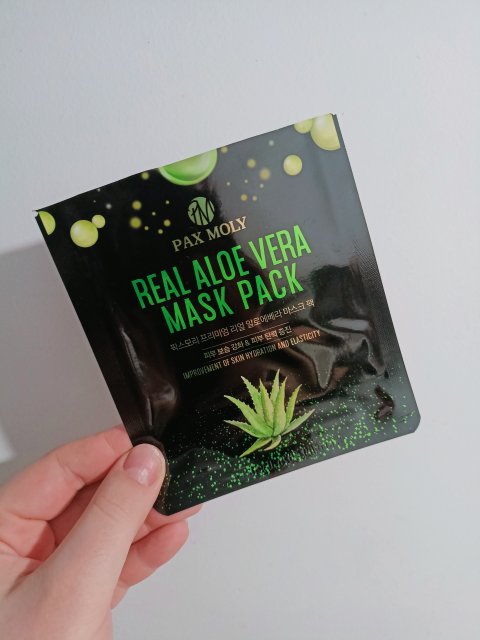 akcja denkowanie! grudzień - kosmetyki w świątecznych opakowaniach i świątecznych kolorach 🎄❄️⛄🎀🎁🎅