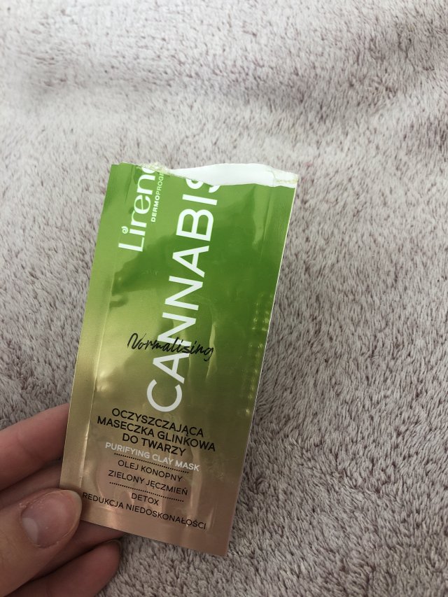 akcja denkowanie! grudzień - kosmetyki w świątecznych opakowaniach i świątecznych kolorach 🎄❄️⛄🎀🎁🎅