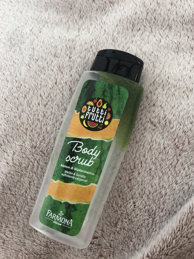 akcja denkowanie! grudzień - kosmetyki w świątecznych opakowaniach i świątecznych kolorach 🎄❄️⛄🎀🎁🎅