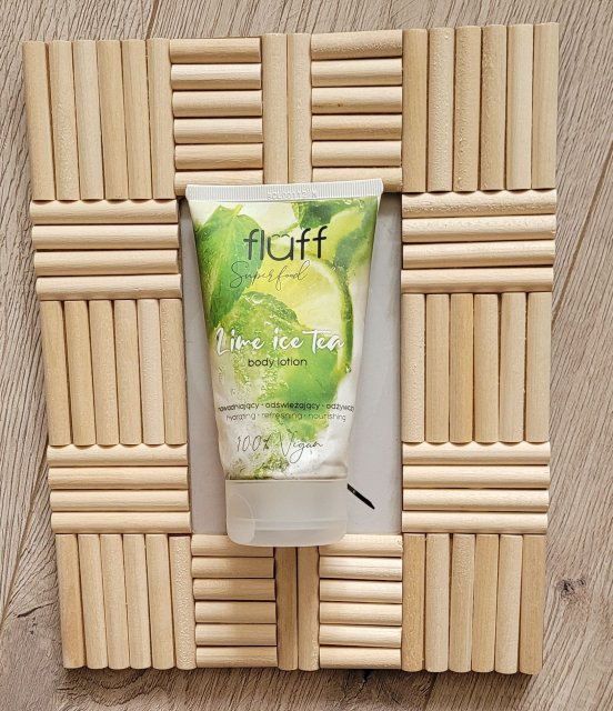 Fluff Superfood, Balsam do ciała, Lime Ice Tea