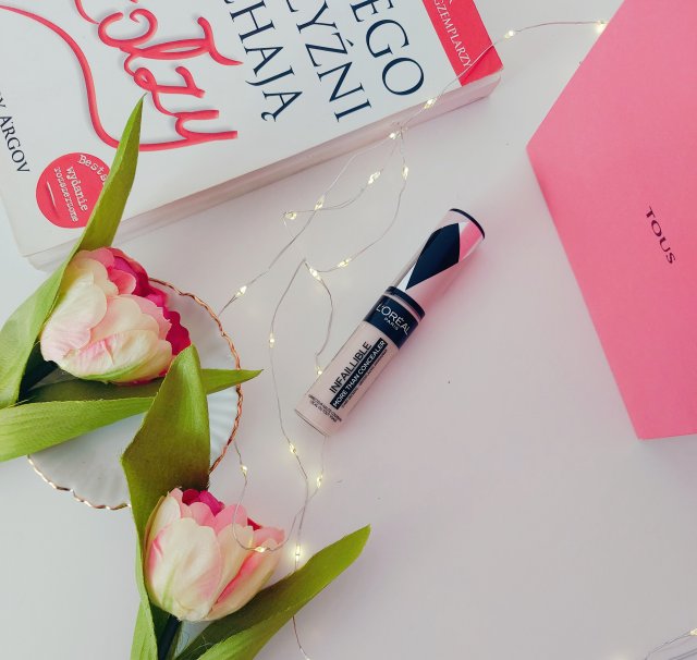 L'Oréal Infallible, More Than Concealer, Korektor do twarzy i pod oczy, nr 320 Porcelain