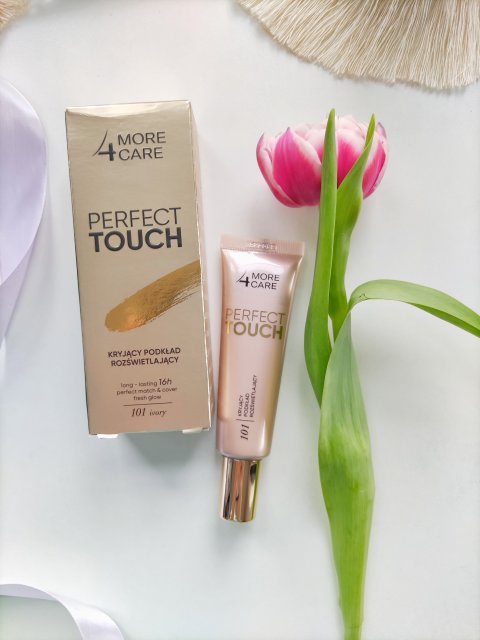 More4Care Podkład do twarzy, Perfect Touch, Kryjący, Rozświetlający, nr 101 Ivory
