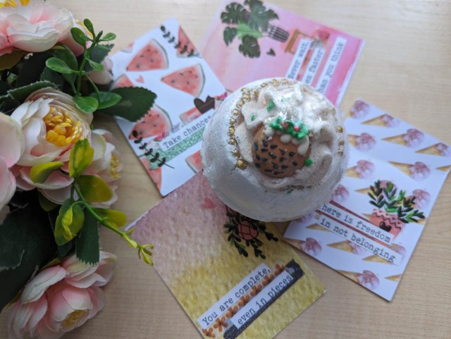 bomb cosmetics cooltide