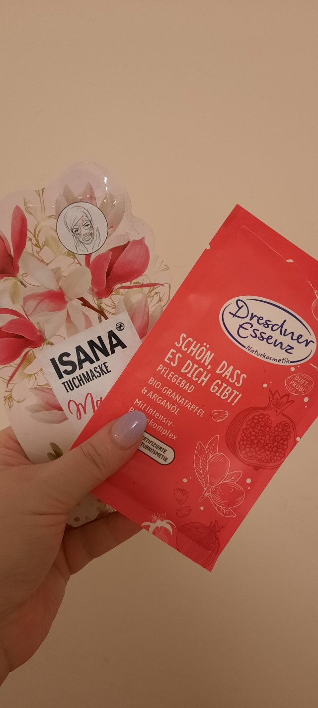 akcja denkowanie! grudzień - kosmetyki w świątecznych opakowaniach i świątecznych kolorach 🎄❄️⛄🎀🎁🎅