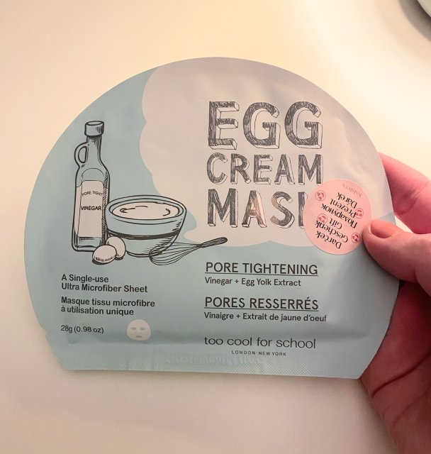 To cool for school maska 