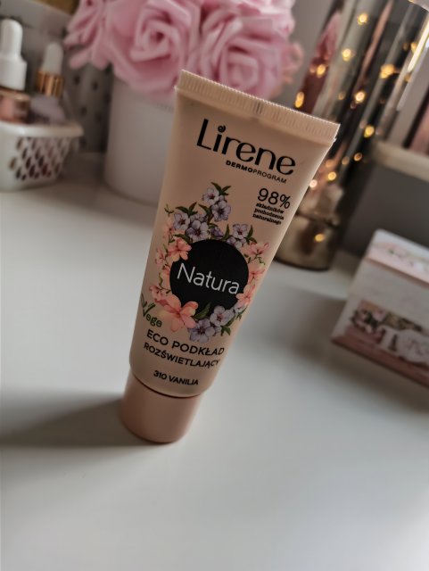 Lirene Dermoprogram, Natura, Eco podkład do twarzy, Rozświetlający, nr 310 Vanilia