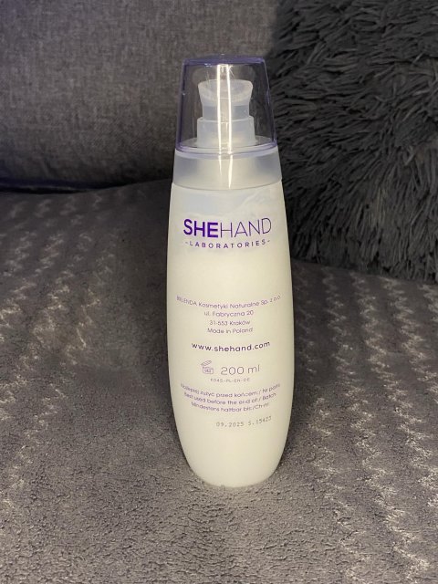 SheHand Serum do rąk, Regenerujące, Do spierzchniętej i spękanej skóry dłoni, Shea, mocznik 5% i bogactwo olejów
