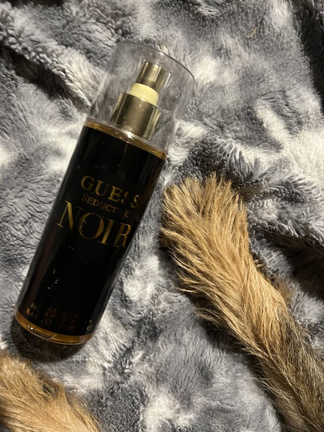 Guess Seductive Noir mgiełka do ciała