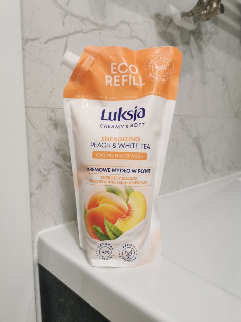 Luksja Creamy & Soft, Mydło w płynie, Kremowe, Brzoskwinia i biała herbata 