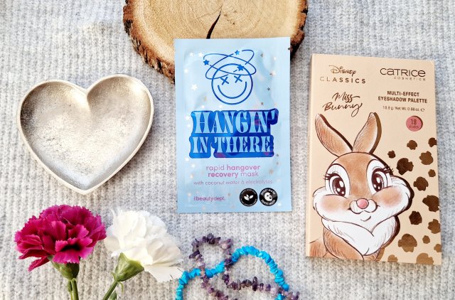 The Beauty Dept. Maseczka do twarzy w płacie, Hangin' In There, Woda kokosowa i elektrolity