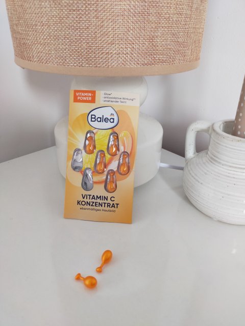 Balea Kapsułki do twarzy, Vitamin C Konzentrat
