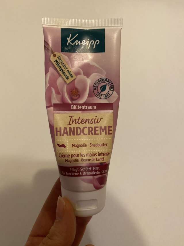 akcja denkowanie! grudzień - kosmetyki w świątecznych opakowaniach i świątecznych kolorach 🎄❄️⛄🎀🎁🎅