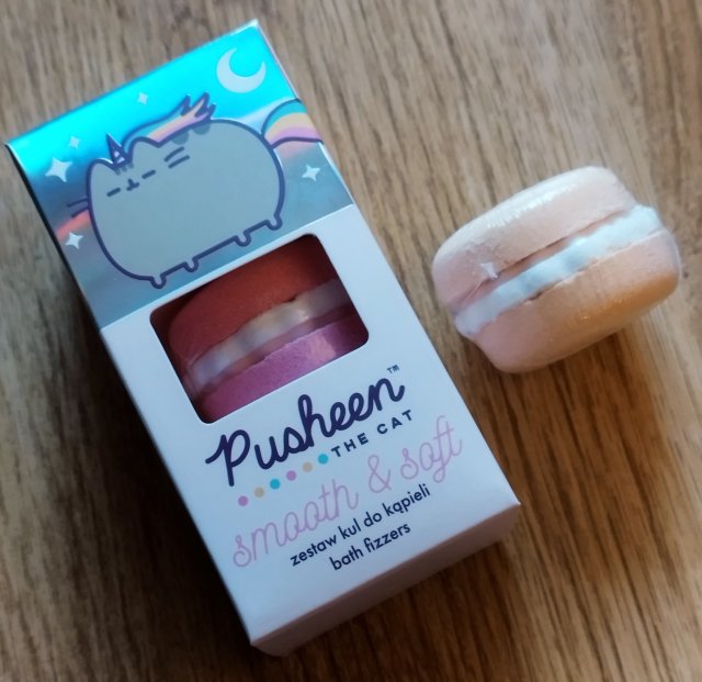 Aura Distribution Zestaw kul do kąpieli, Pusheen, Smooth & Soft