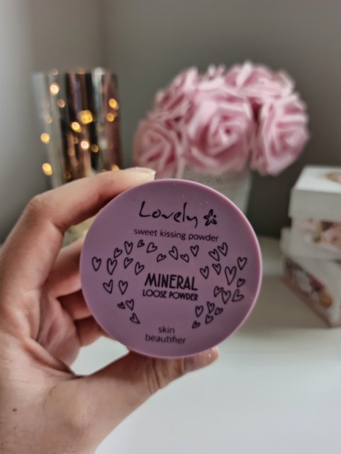Lovely Puder do twarzy, Mineralny, Sypki, Mineral loose powder