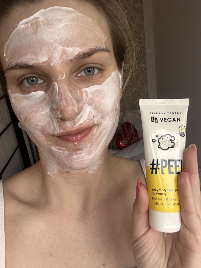 Peeling enzymatyczny do twarzy 