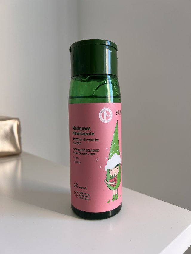 Malinowe nawilżenie szampon yumi