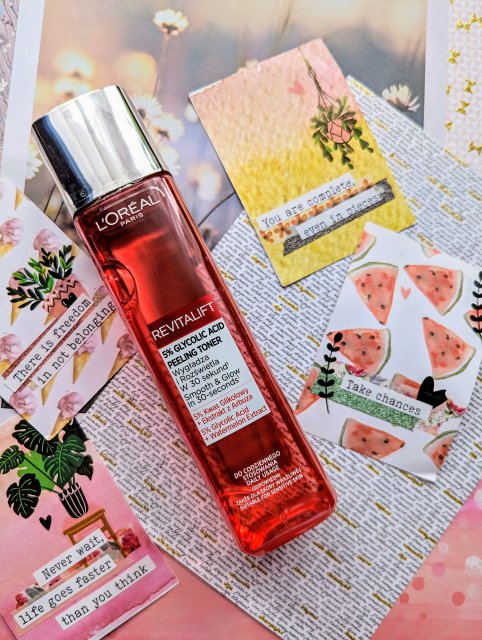 L'Oréal Revitalift, Tonik do twarzy, Złuszczający, Z kwasem glikolowym 5% + ekstrakt z arbuza