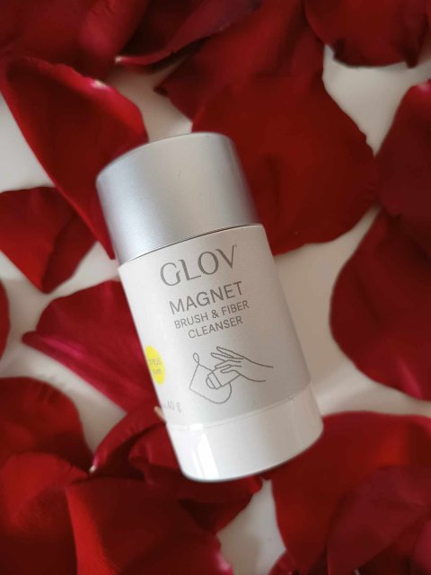 Glov Magnet Cleanser, Mydełko do czyszczenia rękawic do demakijażu