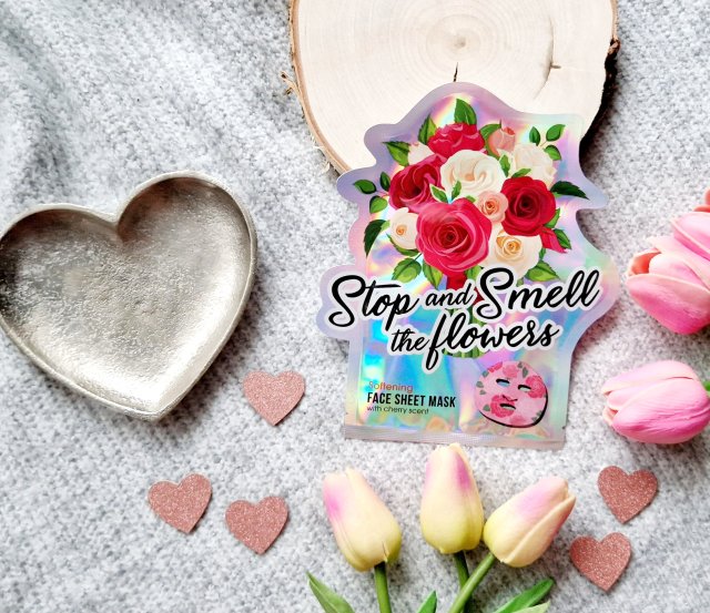 Maxbrands Marketing B.V. Face Sheet Mask, Maseczka do twarzy w płacie, Stop and Smell the Flowers