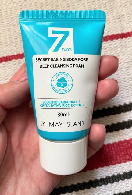Głęboko oczyszczająca pianka do twarzy, 7 Days Secret Baking Soda Pore Deep Cleansing Foam