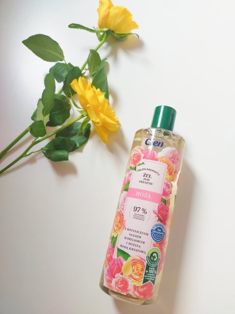 Cien Żel pod prysznic, Pełen aromatu, Róża, Z botanicznym olejem kameliowym i różaną wodą kwiatową